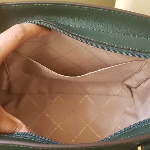 Michael Kors Limited Edition Green Satchel NWT - Picture 13 of 16